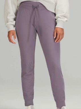 Lululemon Ready to Rulu High-Rise Jogger